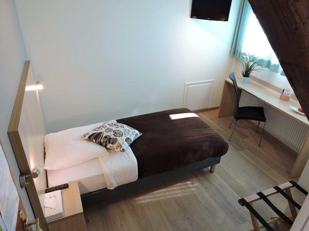 Auberge Communale de St-Légier Vevey Zimmer foto